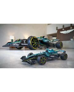 MECCANO ASTON MARTIN ARAMCO F1 AMR25 RACE CAR-ADO-13101